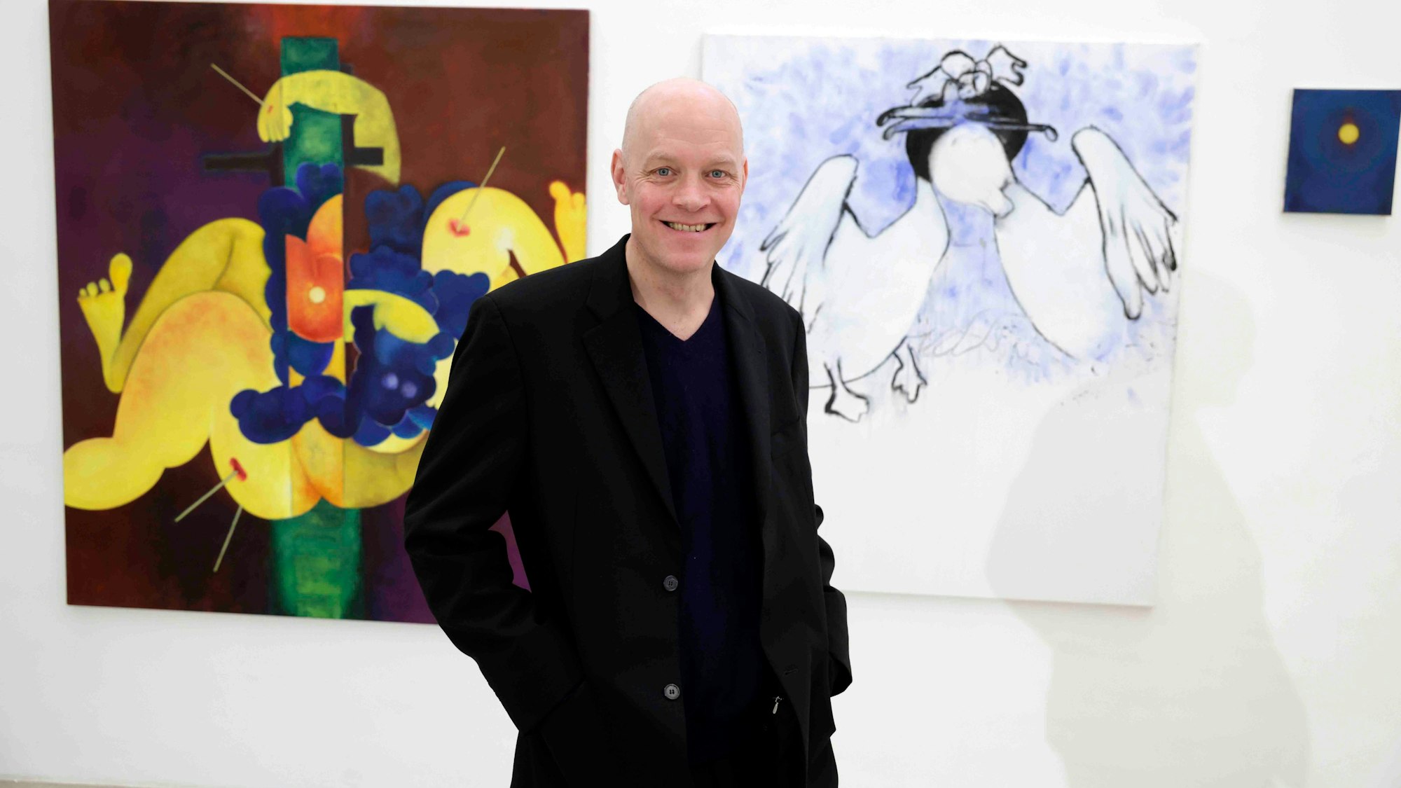 Der Kölner Künstler Lutz Driessen stellt in der Artothek aus.