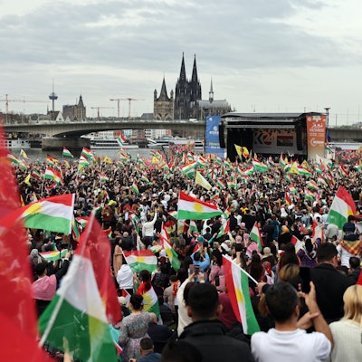 Das kurdische Neujahrsfest auf der Deutzer Werft.