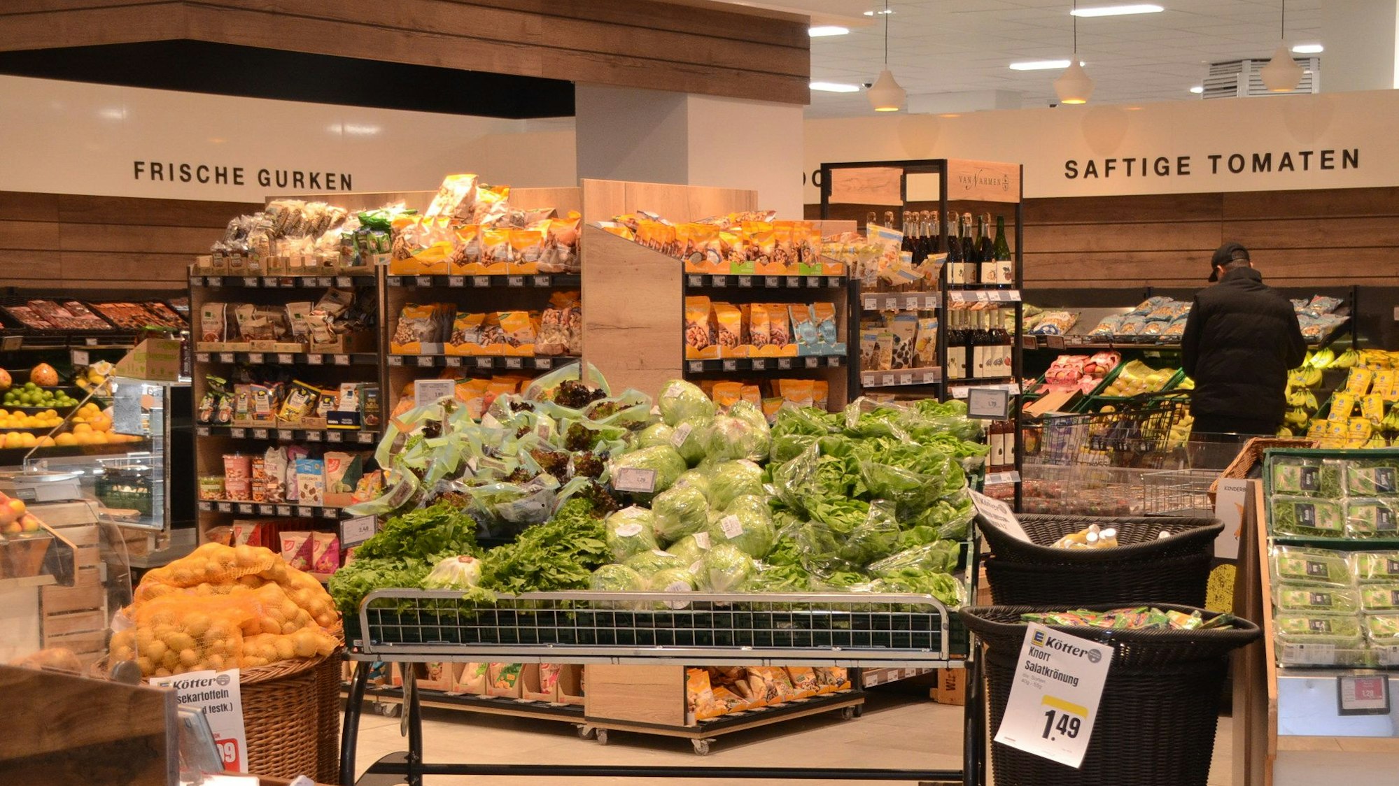 Die Obst- und Gemüseabteilung in einem Supermarkt.