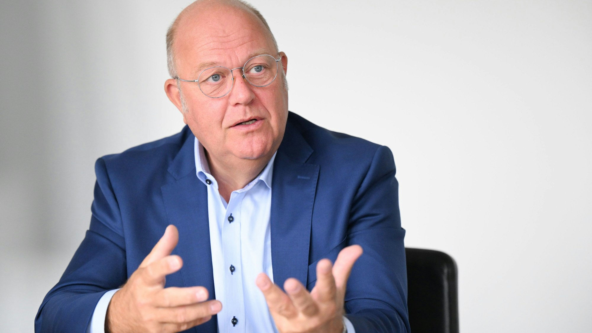 Alexander von Preen, Vorstandsvorsitzender des Sportfachhändlers Intersport, aufgenommen bei einem Gespräch mit der dpa. (Archivbild)