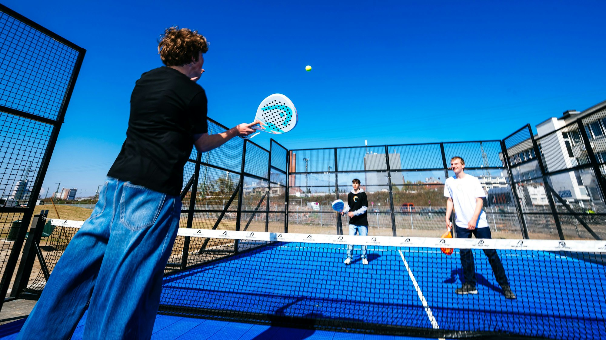 Die Padel-Anlage ist eines der Highlights im Sportpionierpark.