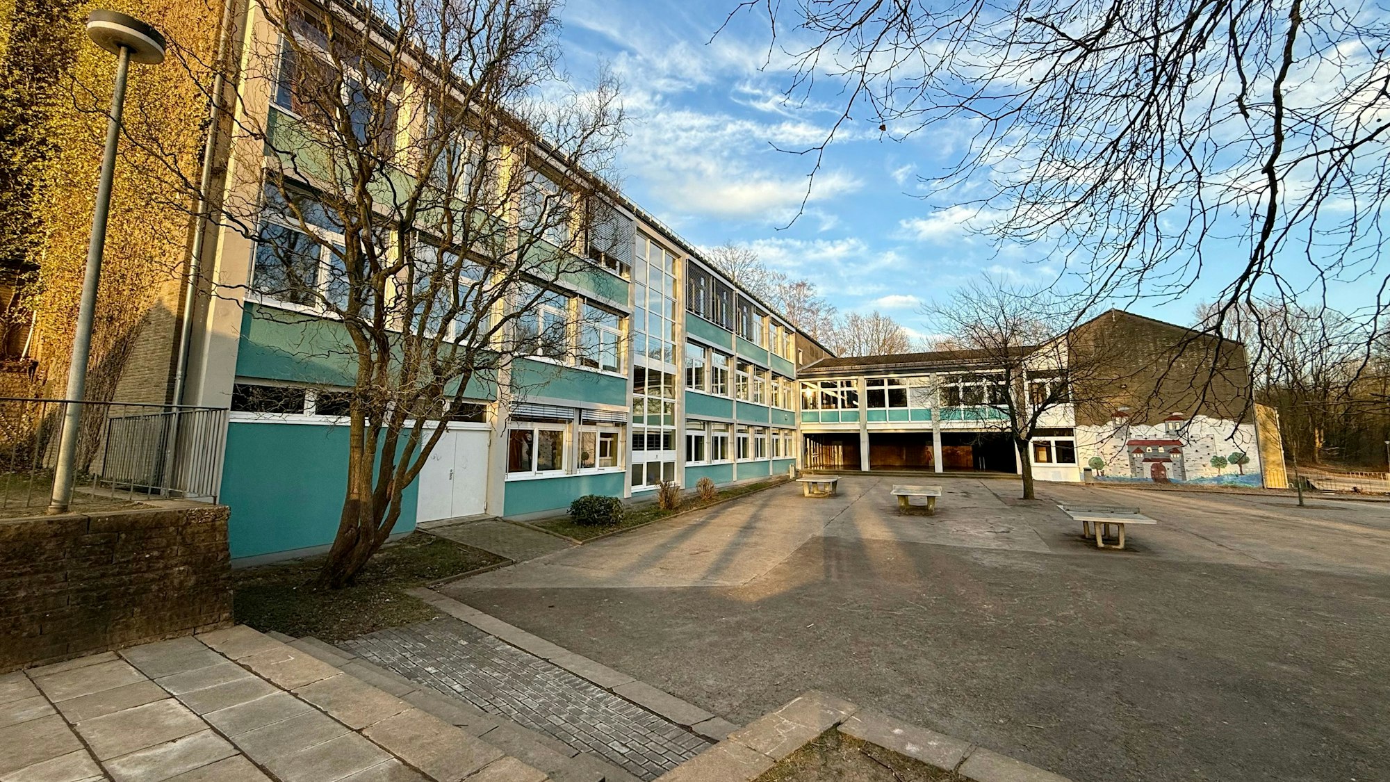 Der Schulhof der Montanus-Grundschule in Burscheid