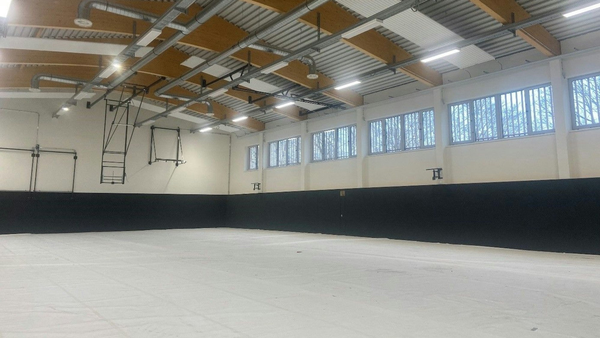 Innenansicht der neuen Einfachsporthalle.