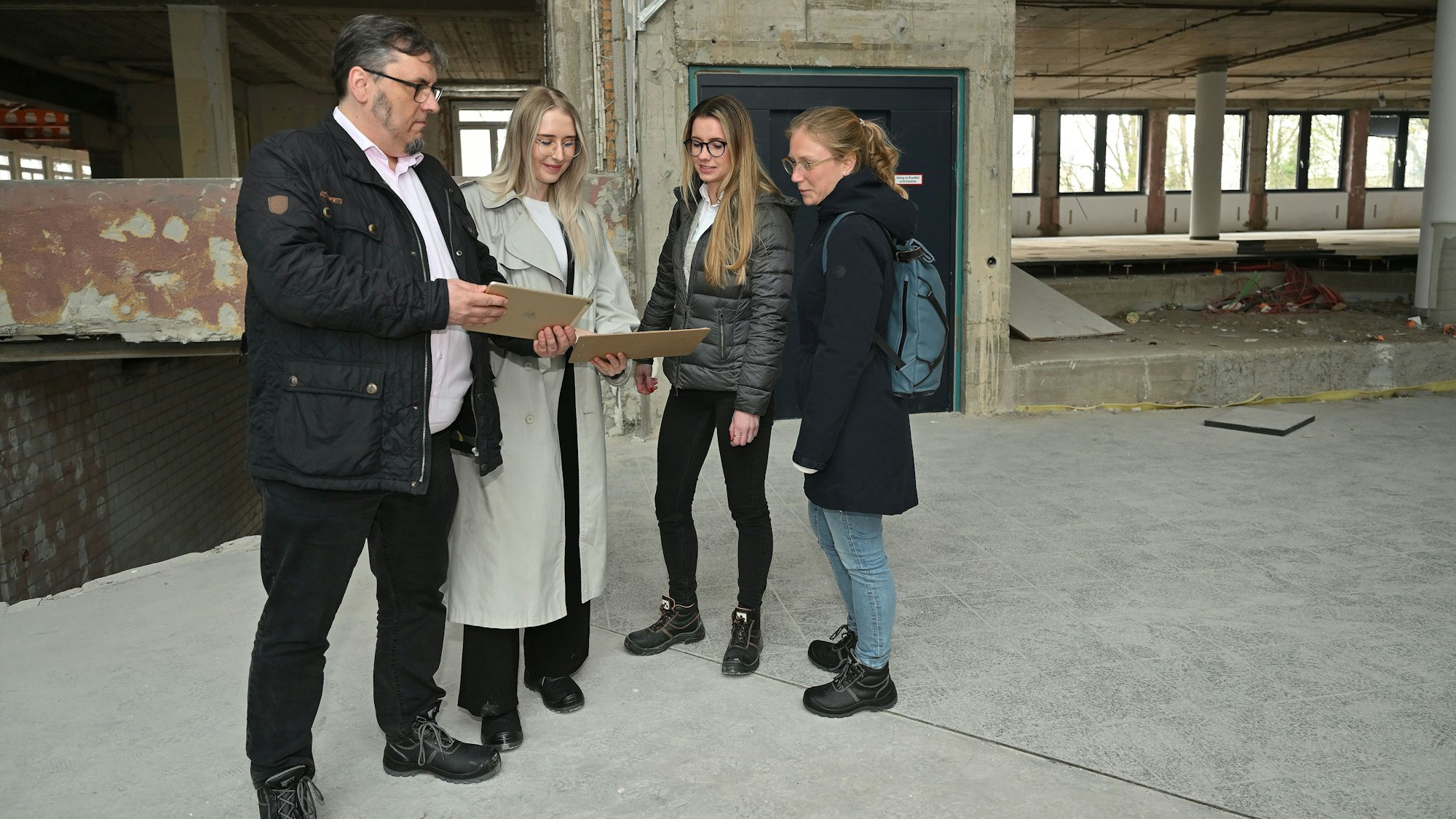 Besichtigung entkerntes AOK Gebäude und zukünftiges Stadthaus