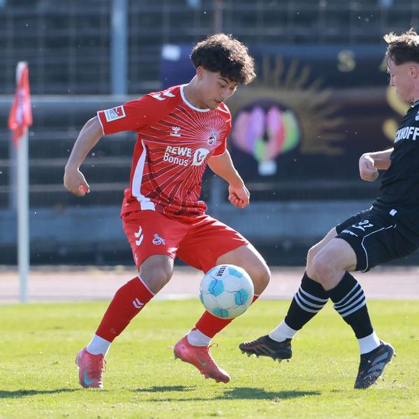 Testspiel im Südstadion, 1. FC Köln vs. SC Verl, links: Justin von der Hitz (1. FC Köln), 20.03.2025, Bild: Herbert Bucco