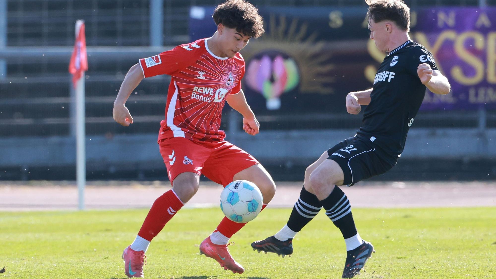 Testspiel im Südstadion, 1. FC Köln vs. SC Verl, links: Justin von der Hitz (1. FC Köln), 20.03.2025, Bild: Herbert Bucco