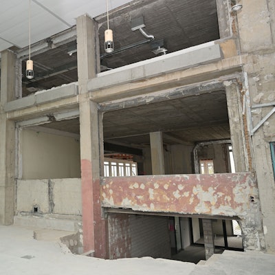 Entkernt wartet das alte AOK-Gebäude auf den Umbau zum Stadthaus.