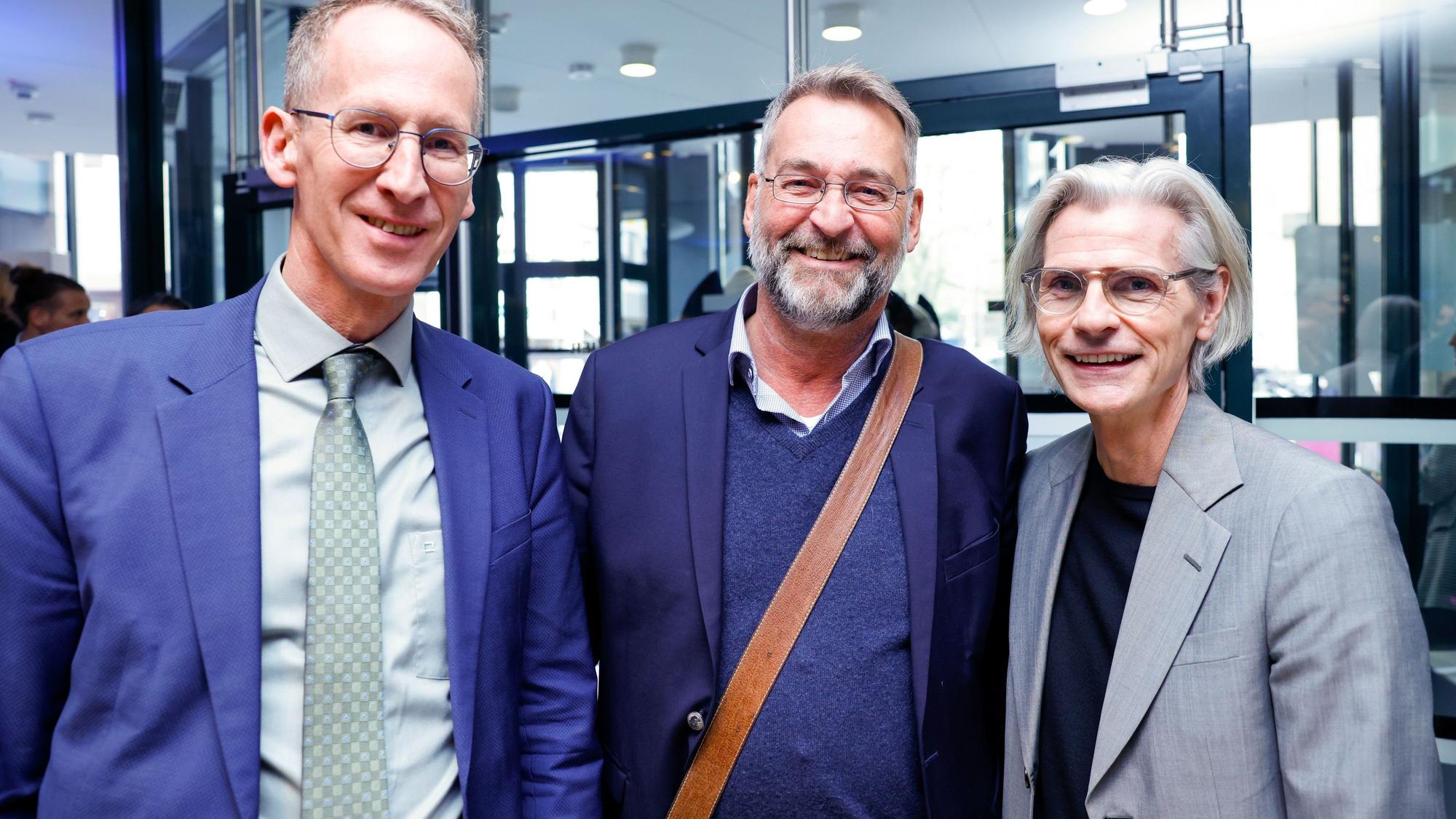 Politik und Kultur: MdB Detlef Seif (CDU), Opernintendant Hein Mulders und Kulturdezernent Stefan Charles.