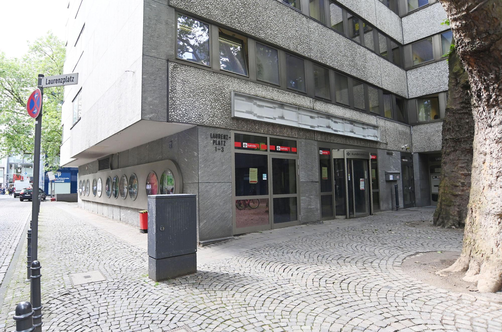 Das Kundenzentrum Innenstadt der Stadt Köln. In den Kundenzentren erfüllt die Verwaltung sogenannte publikumsintensiven Dienstleistungen.