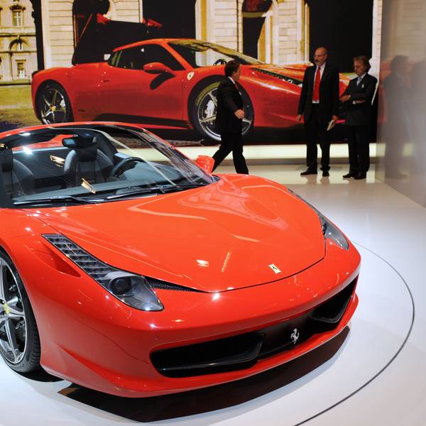 Ferrari präsentiert während einer Pressekonferenz auf der Internationalen Automobil-Ausstellung (IAA) in Frankfurt am Main den neuen Ferrari 458 Spider.