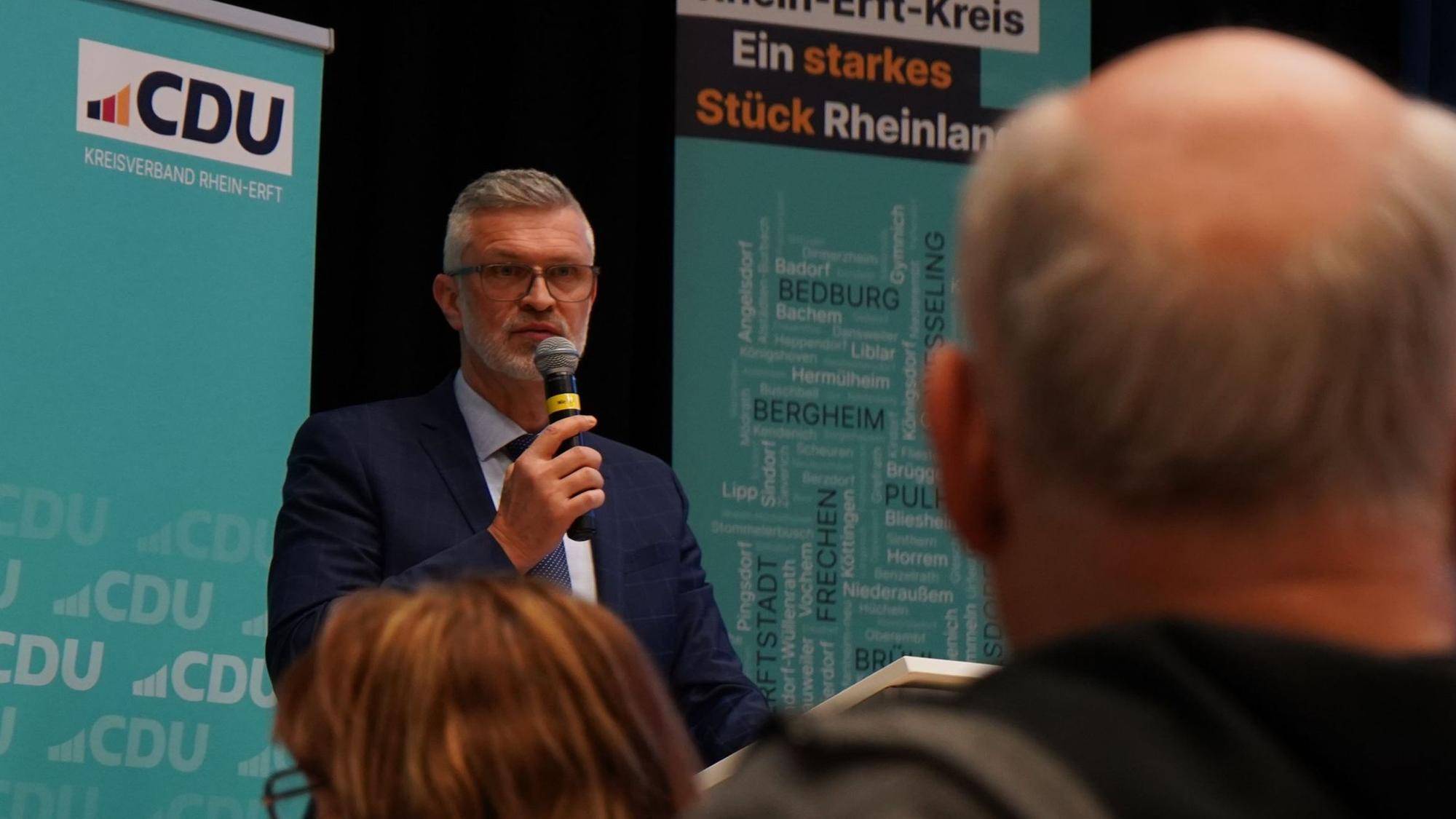 Das Foto zeigt den Bürgermeisterkandidaten der CDU, Harald Stingl.