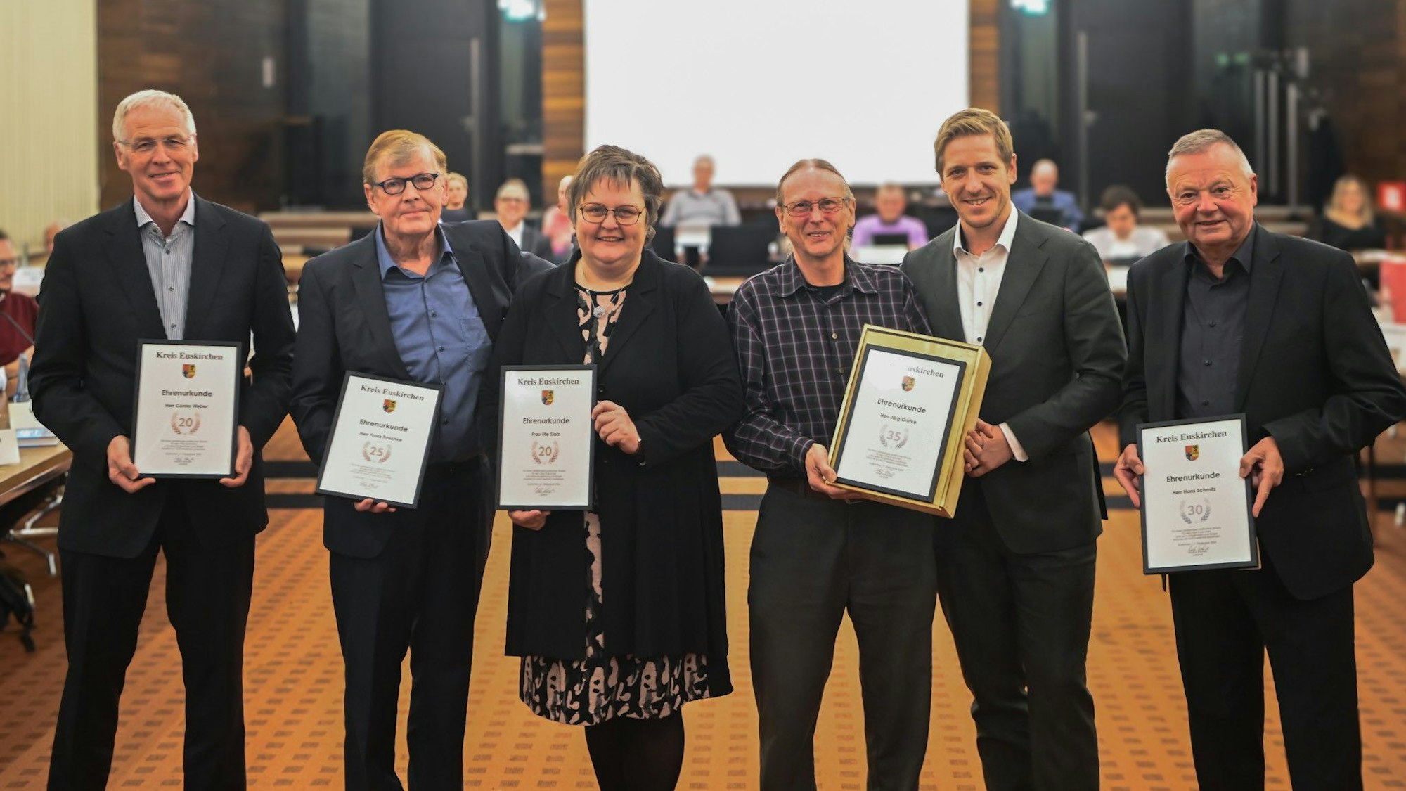 Die Jubilare hatten sich zum Foto aufgestellt.
