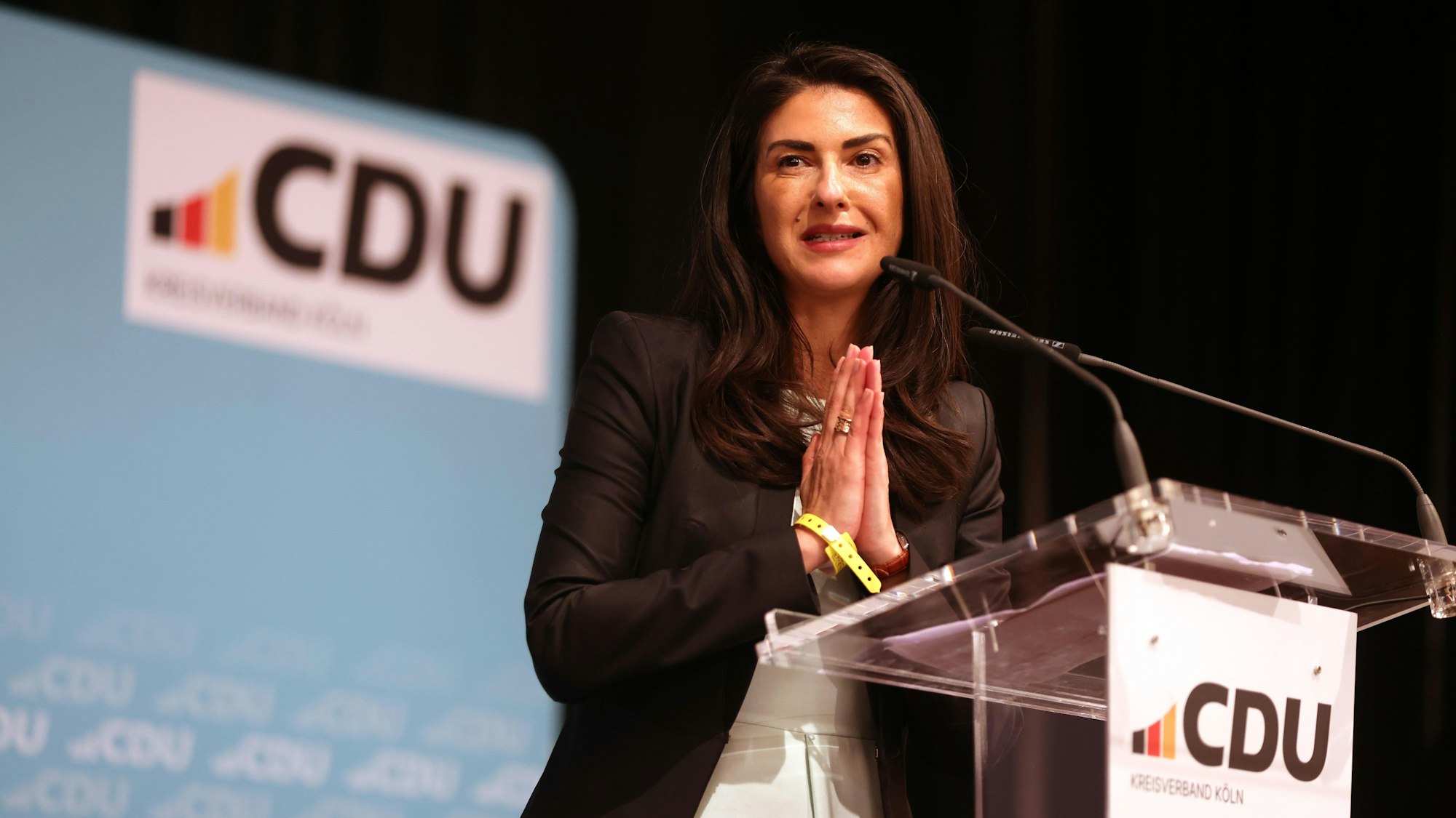 Die neue Parteichefin Serap Güler dankte den CDU-Mitgliedern nach der Wahl für ihr Vertrauen.