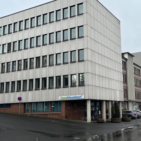 Krewel-Meuselbach in Eitorf wird schließen, noch arbeiten die Menschen dort.