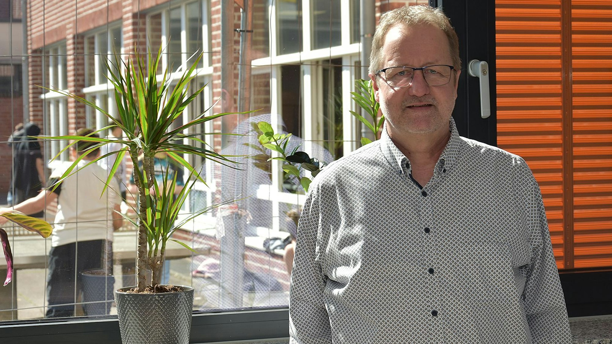 Holger Engelbert leitet in Morsbach die Leonardo-da-Vinci Schule.
