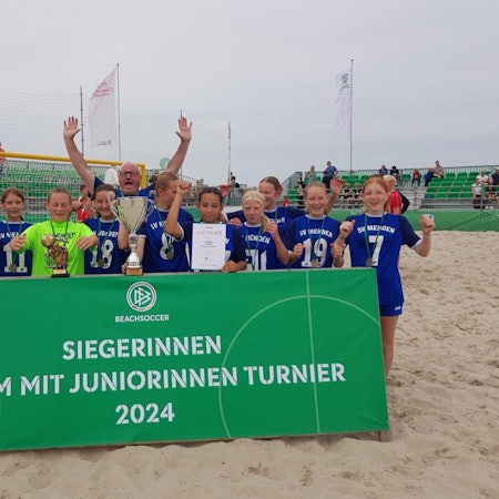 Die U-15-Juniorinnen des SV Menden.
