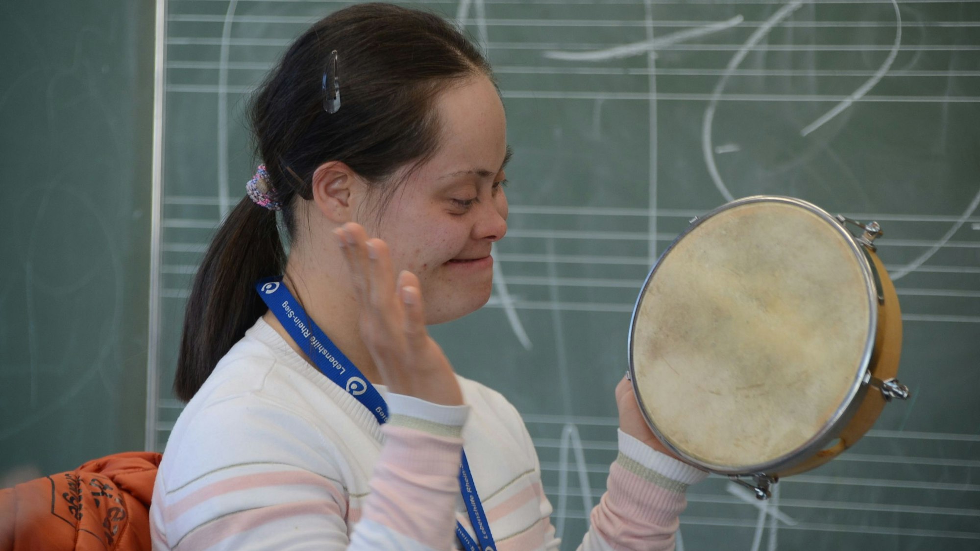 Ilona Bindhammer ist Leiterin der Fachbereichs Musik für Menschen mit Behinderung an der städtischen Musikschule Sankt Augustin.