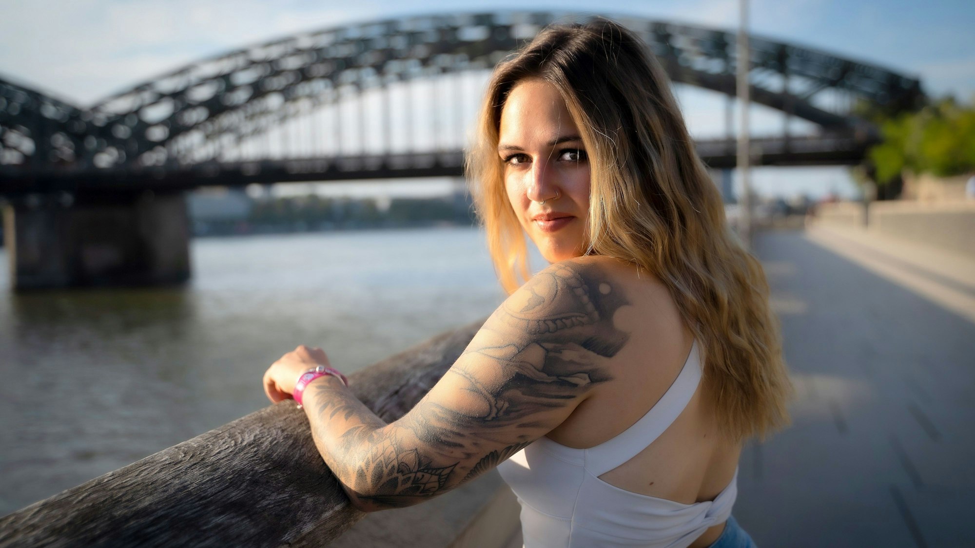 Die Musikerin und Studentin Milena Pohl in Köln, wo die von ihr besungene Liebe zu Hause war.