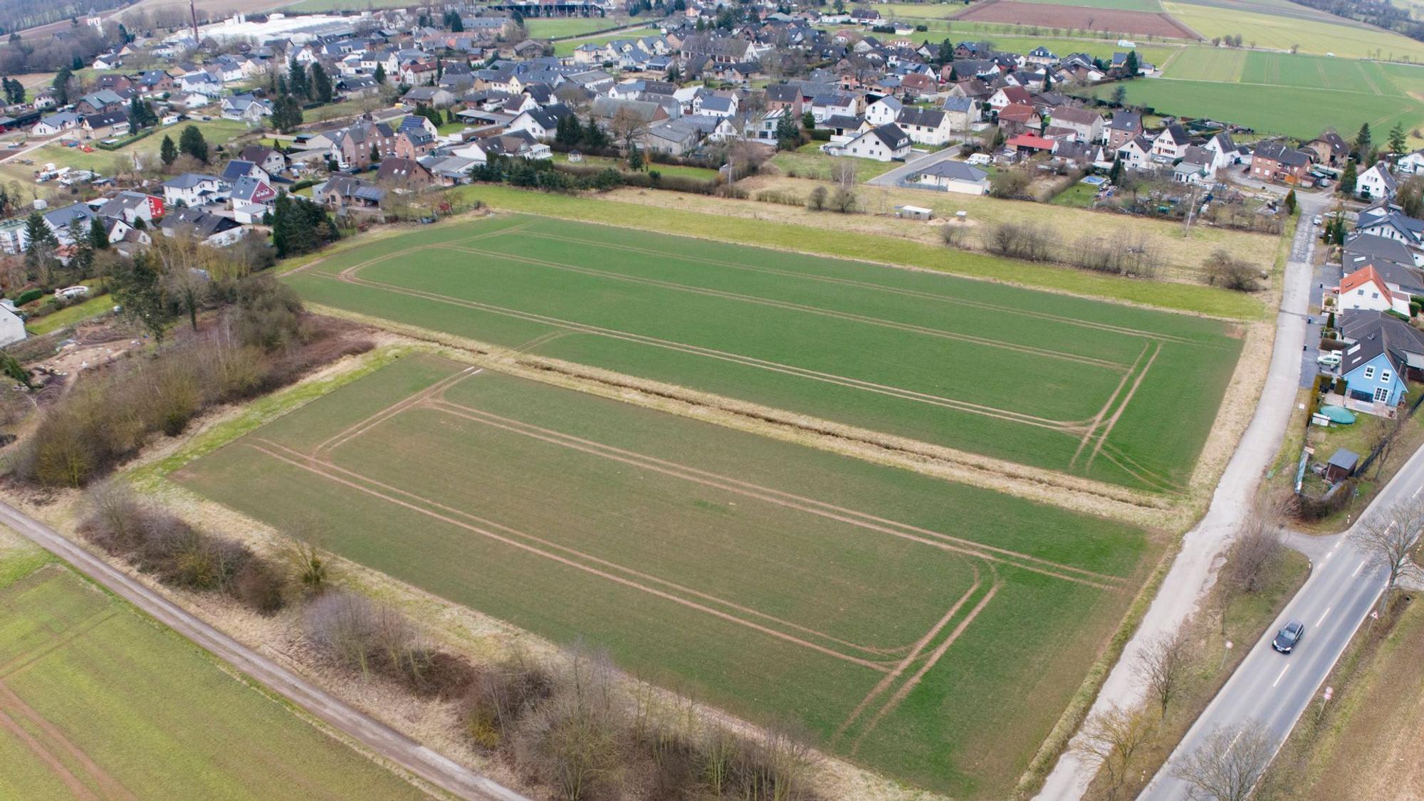 Luftaufnahme (Drohne) des geplanten Baugebiets Schwichling in Mechernich-Antweiler.