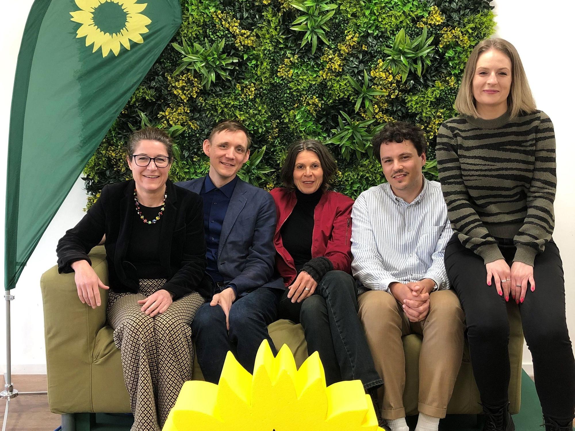 Die Spitzen der Kölner Grünen (v. l.): Kirsten Jahn, Lino Hammer, Christiane Martin, Cyrill Ibn Salem und Sarah Brunner.