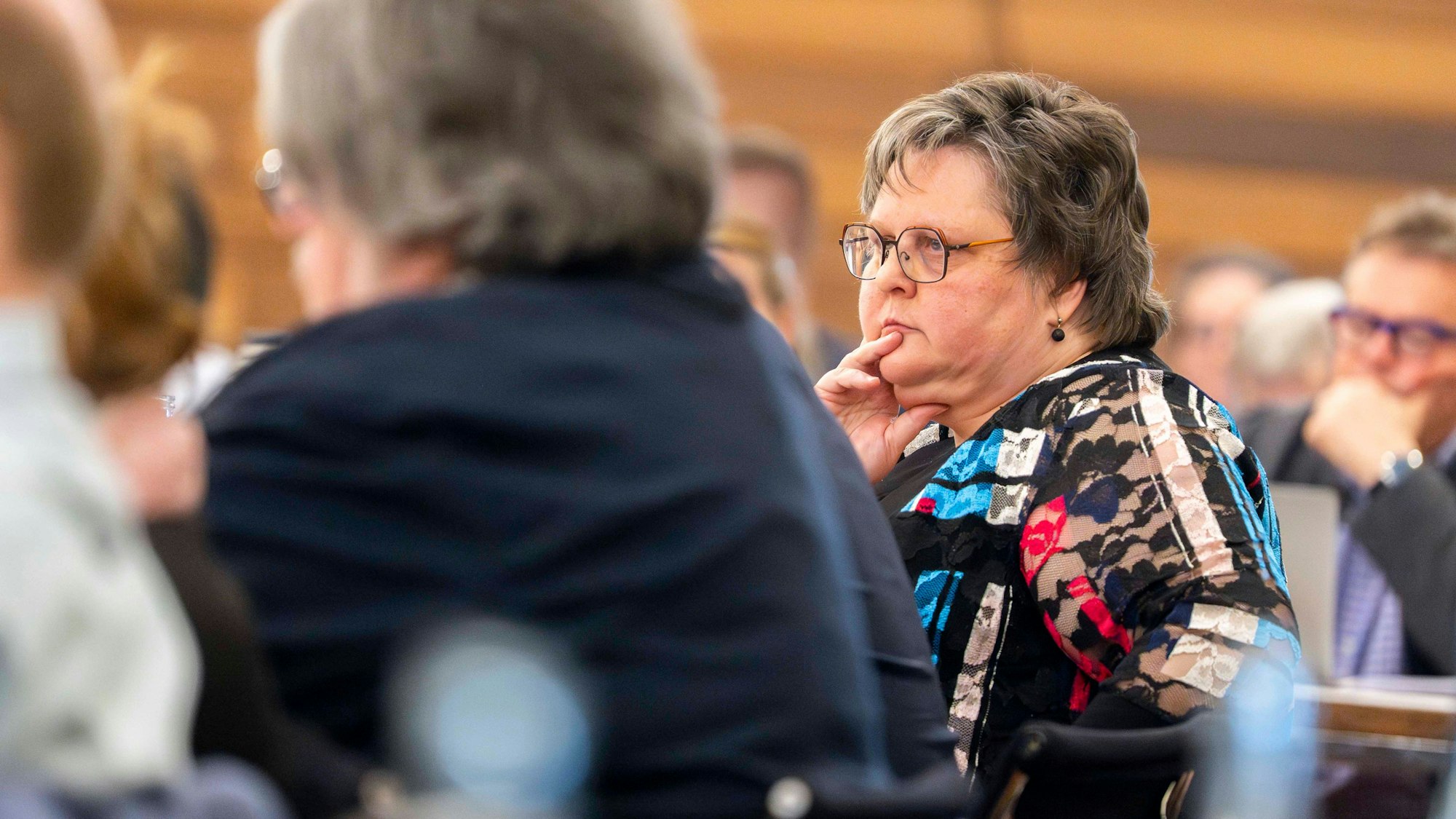 Das Bild zeigt Ute Stolz während der Kreistagssitzung.