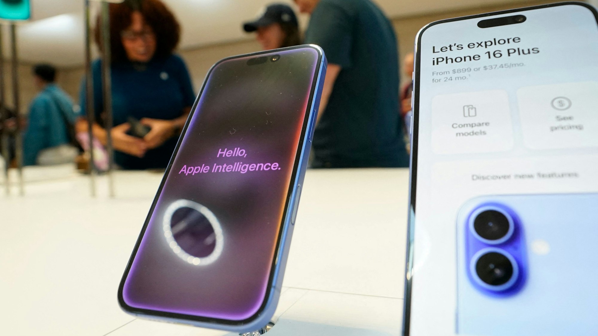 (FILES) Apple iPhone 16 are on display during the launch September 20, 2024, at the Apple Store in New York . The Trump administration has exempted smartphones, computers and other electronics from its punishing "reciprocal" tariffs on April, 11, 2025 -- lessening the cost impact on American consumers for a host of popular high-tech products. (Photo by TIMOTHY A. CLARY / AFP)