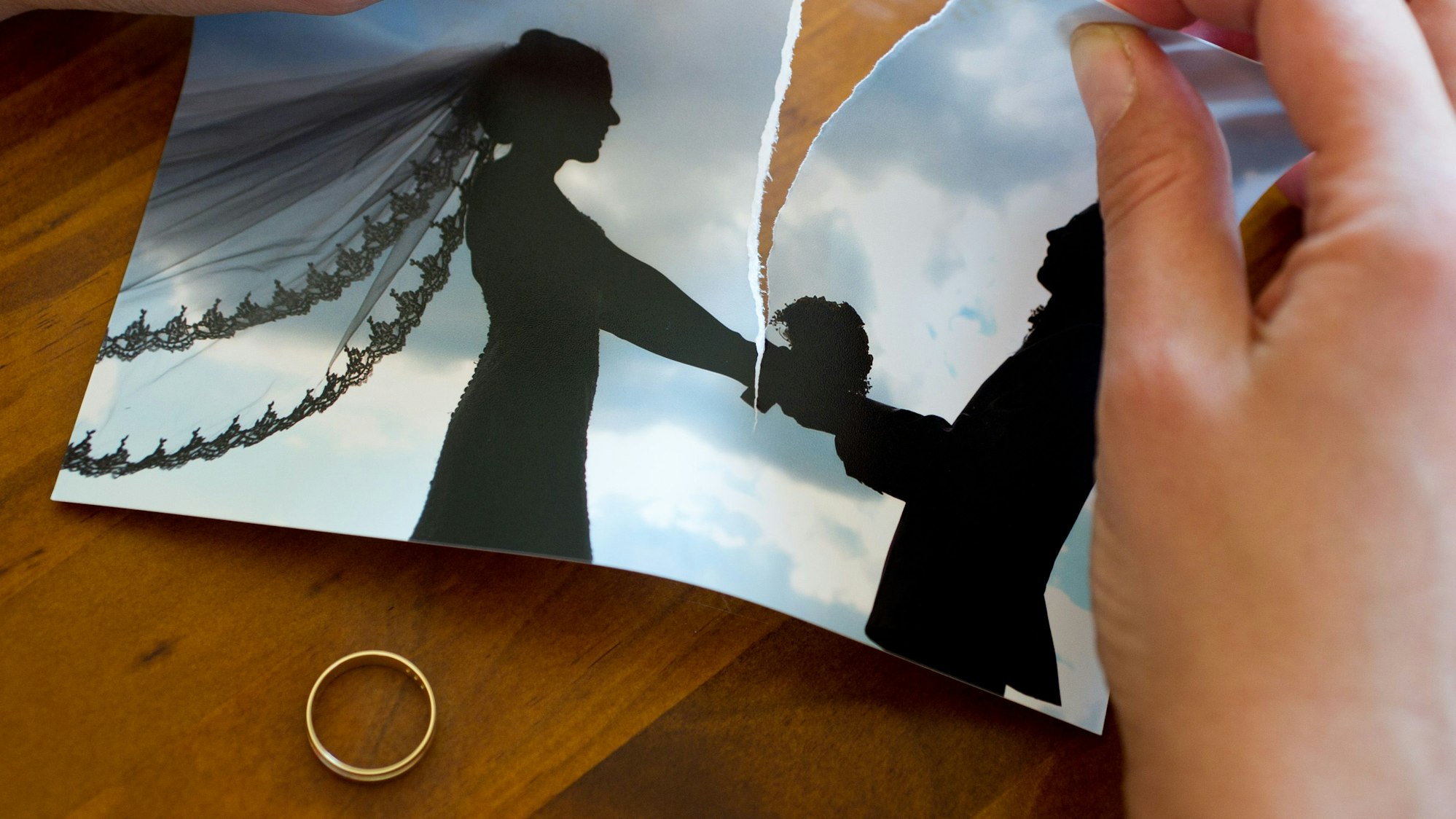 Eine Versicherung gegen den Ausfall des vermeintlich schönsten Tages im Leben lohnt sich kaum.