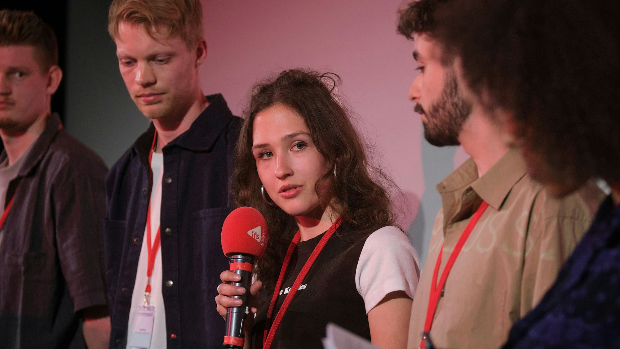 Zoe Krappen studierte Szenenbild.