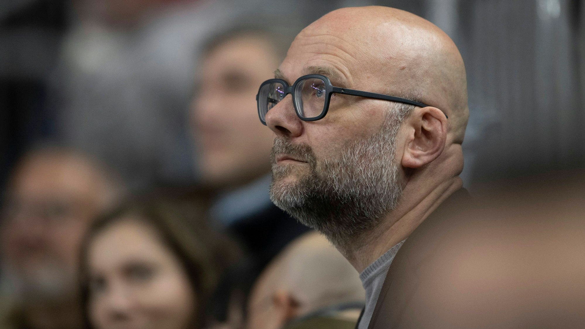 Der Blick geht nach oben: Geschäftsführer Philipp Walter von den Kölner Haien.