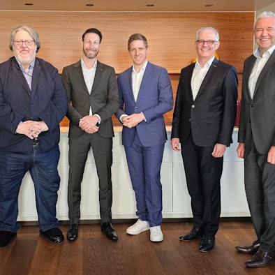 Udo Becker, Bernd Kolvenbach, Daniel Ruland, Markus Ramers, Holger Glück, Wolfgang Krüger haben sich zum Foto aufgestellt.