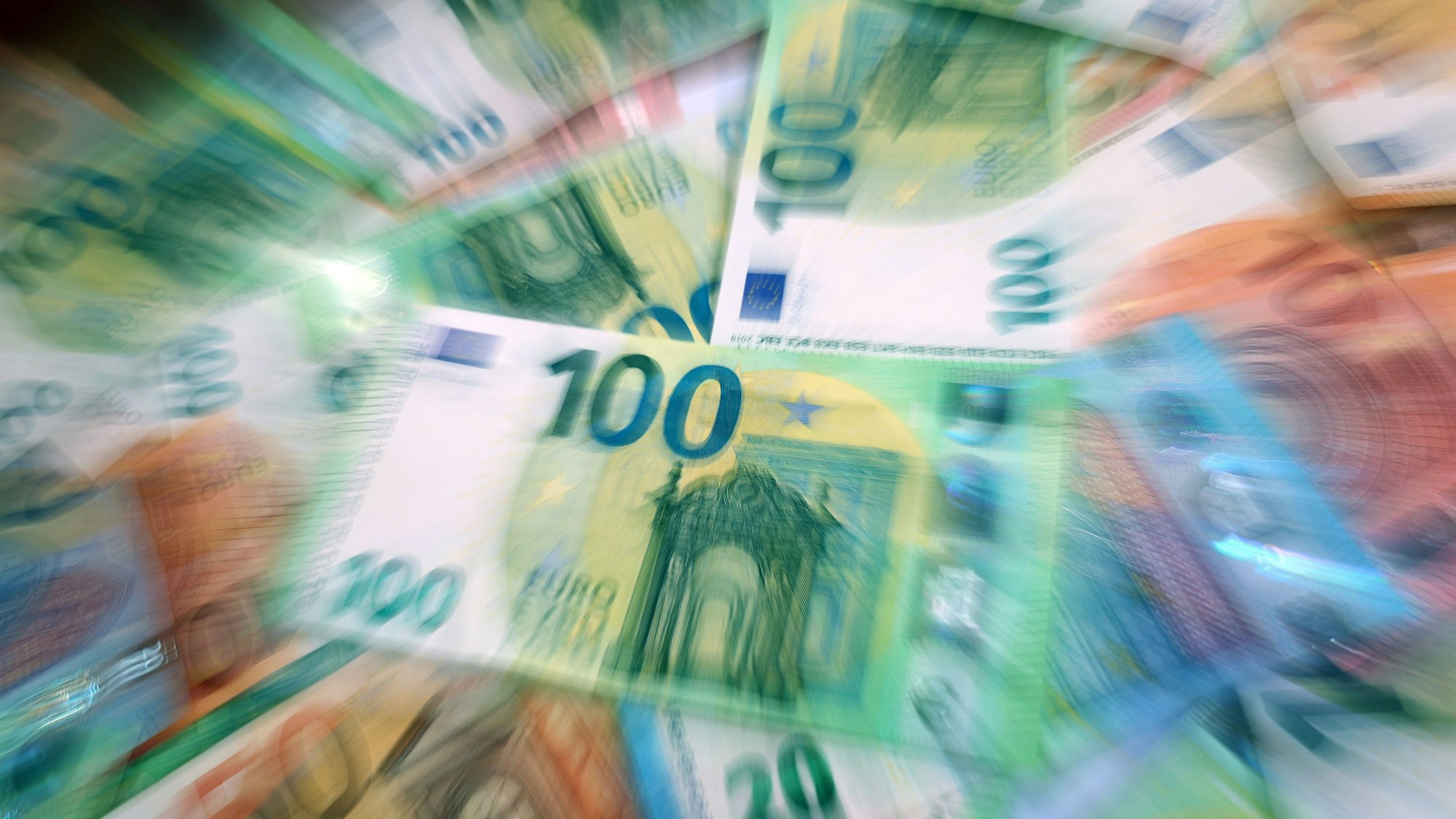 Mit Dividendenfonds und Dividenden-ETFs haben Anleger gute Chancen auf regelmäßige Ausschüttungen.