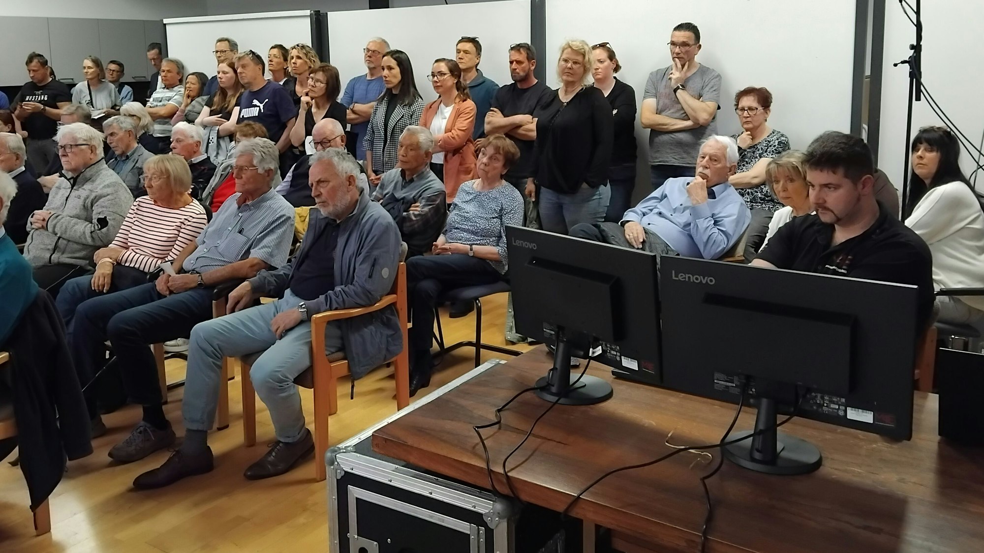 Sondersitzung Stadtrat Siegburg Kleiberg