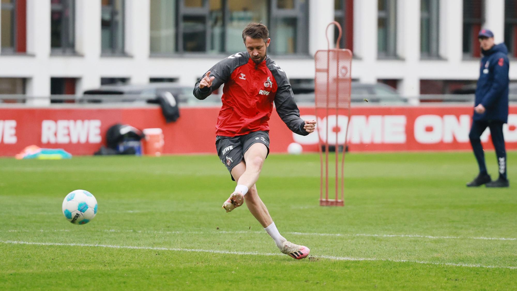 1. FC Köln, Training, Mark Uth (1. FC Köln), 16.04.2025, Bild: Herbert Bucco