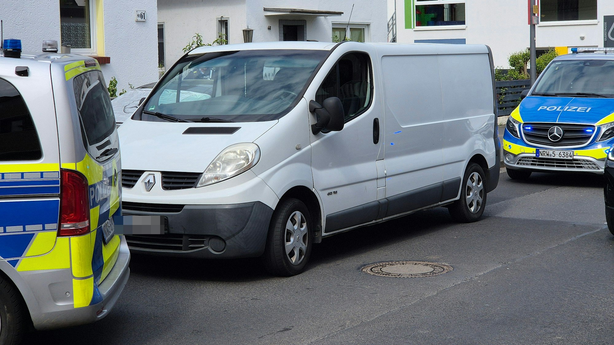 In Porz warnt die Kölner Polizei vor Trickdieben, die sich als Handwerker ausgeben.