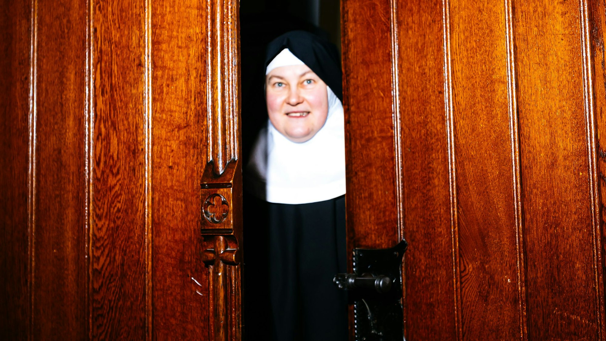 Schwester Agnes hat unsere Reporterin im Kloster willkommen geheißen.