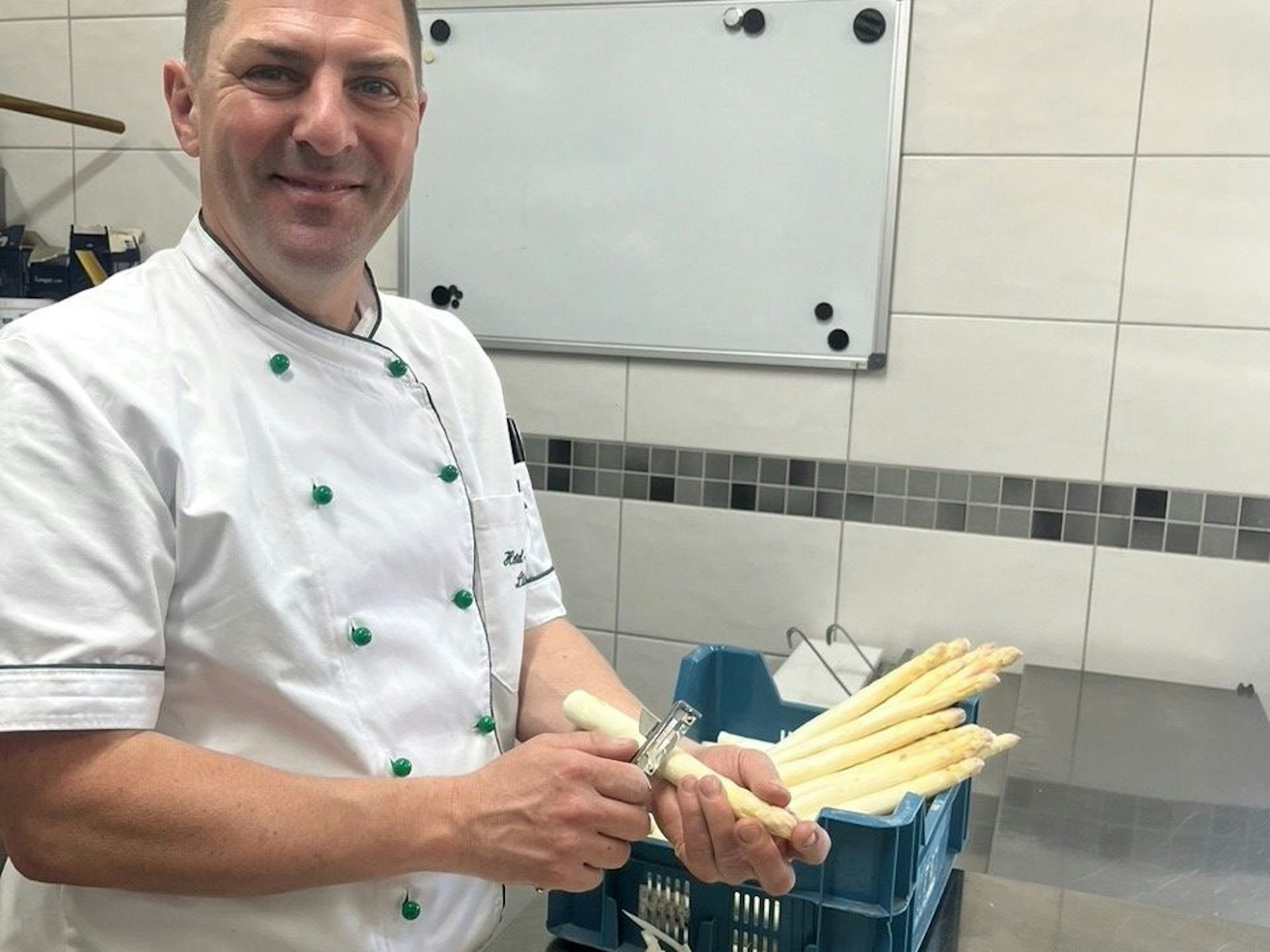 Andreas Lüdenbach schwört auf Spargel vom Niederrhein.