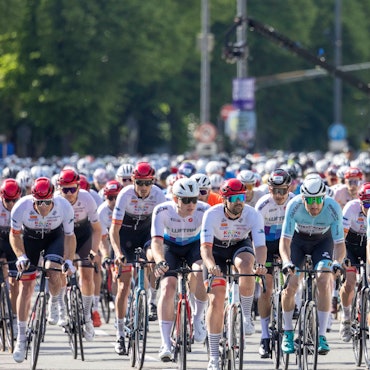 26.05.2024
Köln, NRW
Radrennen „Rund um Köln“
+++ NO MODEL RELEASE +++
+++ No Property Release +++
Ab dem Zeitpunkt der ordnungsgemäßen Lieferung des Bildmaterials durch den Urheber ist der Bildnutzer für dessen sachgemäße Verwendung verantwortlich. Der Bildnutzer trägt die Verantwortung für die Betextung sowie die sich aus der konkreten Veröffentlichung ergebenden Sinnzusammenhänge. © Thomas Banneyer