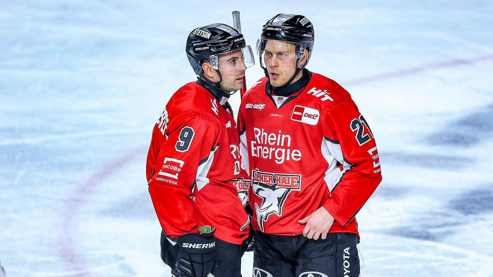Maxi Kammerer fehlt beim Vorbereitungsturnier in Pardubice, Juhani Tyrväinen (r.) ist mit von der Partie.