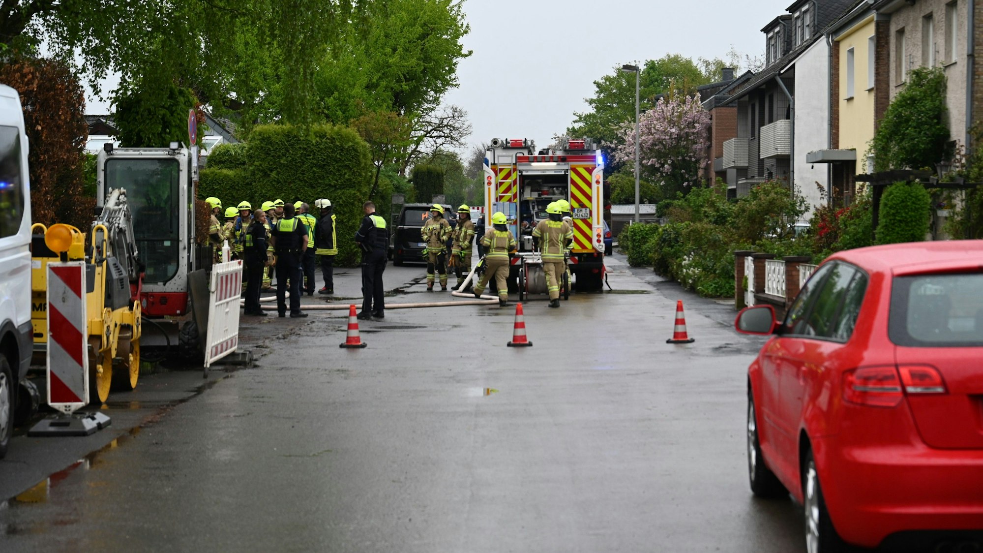 Mit einem Großaufgebot war die Feuerwehr vor Ort.
