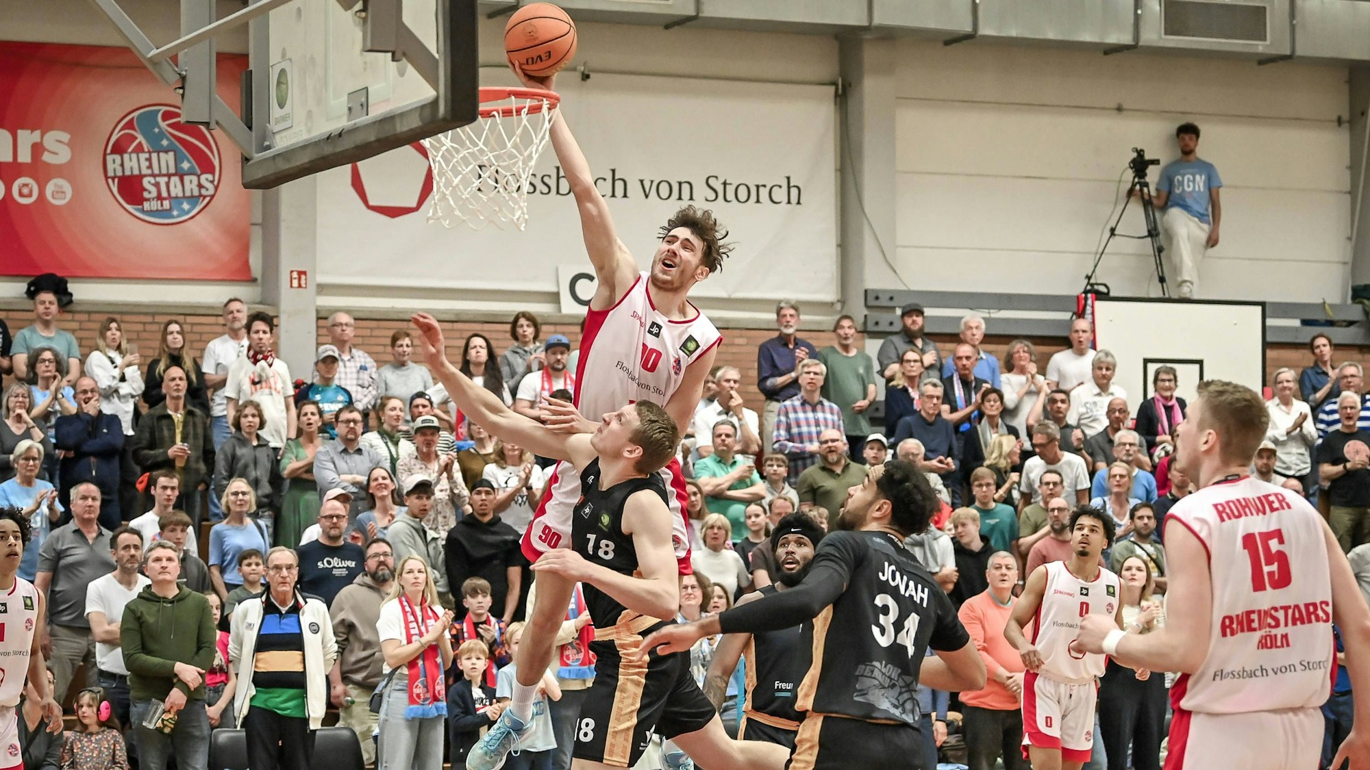 Barmer 2. Basketball Bundesliga ProB: Rheinstars Koeln vs. LOK BERNAU, 20.04.2025 Jannis von Seckendorff RheinStars Koeln 90, Barmer 2. Basketball Bundesliga ProB: Rheinstars Koeln vs. LOK BERNAU am 20.04.2025 im ASV Koeln in Koeln Nordrhein-Westfalen *** Barmer 2 Basketball Bundesliga ProB Rheinstars Koeln vs LOK BERNAU, 20 04 2025 Jannis von Seckendorff RheinStars Koeln 90 , Barmer 2 Basketball Bundesliga ProB Rheinstars Koeln vs LOK BERNAU on 20 04 2025 at ASV Koeln in Koeln North Rhine-Westphalia Copyright: xBEAUTIFULxSPORTS/Mueller-Laschetx