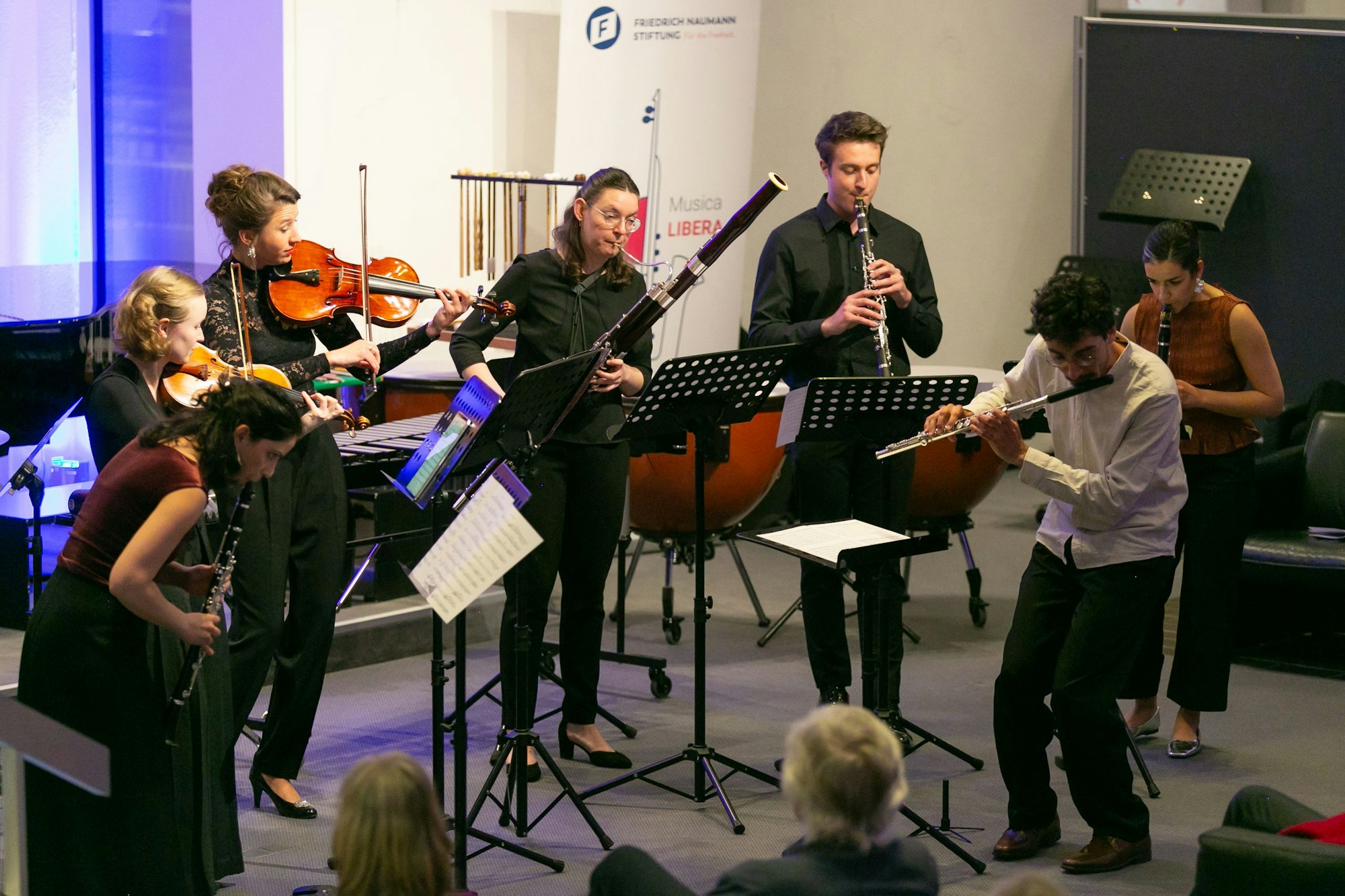 Das Ensemble „Musica Libera“ begeisterte in der Theodor-Heuss-Akademie. Diese ist ansässig in Gummersbach-Niederseßmar.
