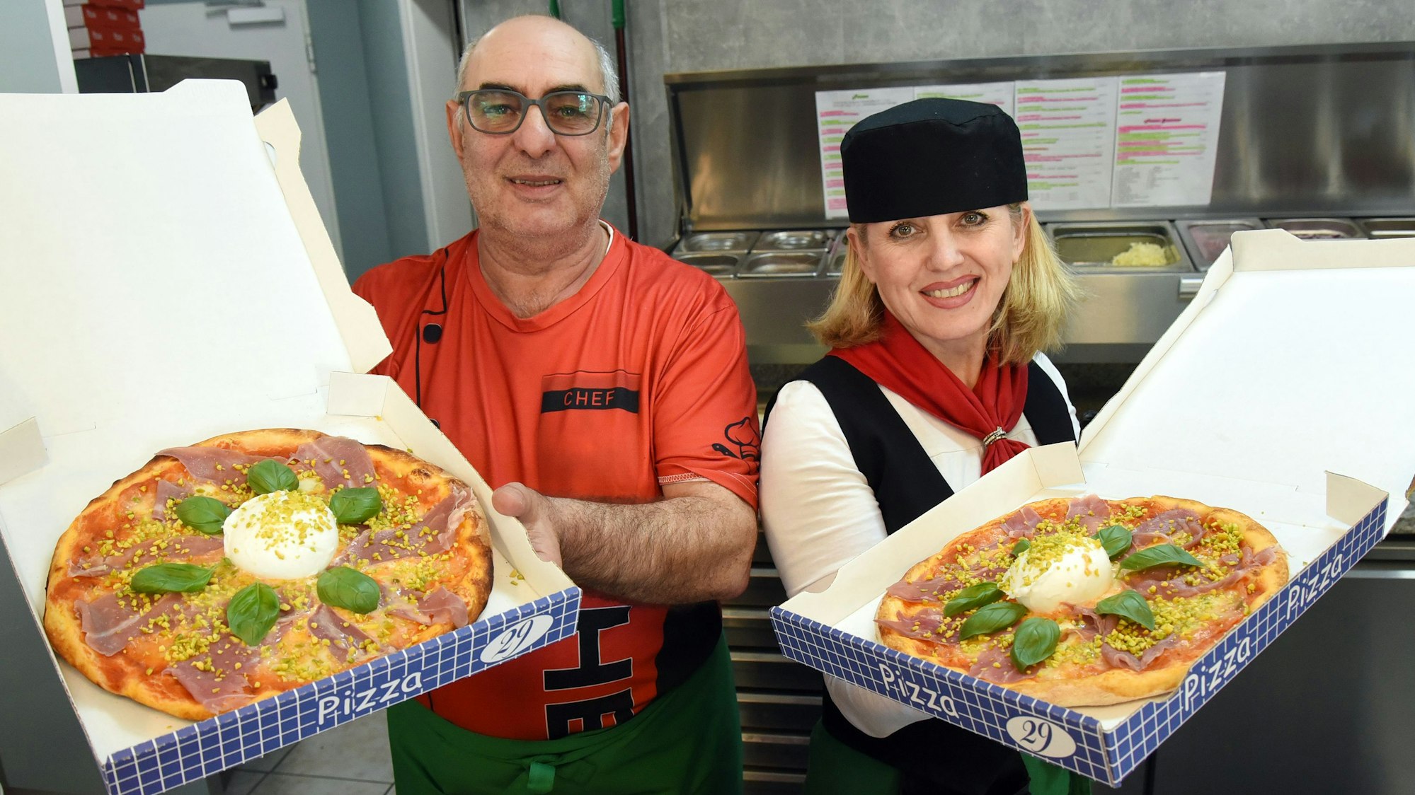Die „Il Sogno“ ist fertig: Giuseppe und Lyubov Piccione führen im Zentrum von Waldbröl seit kurzem die „Pizzeria da Pippo“. Der Gastronom ist in der Marktstadt kein Unbekannter.