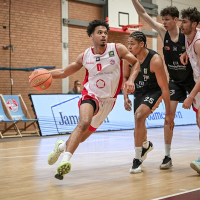 Sport Bilder des Tages Barmer 2. Basketball Bundesliga ProB: Rheinstars Koeln vs. LOK BERNAU, 20.04.2025 Maximilian Begue RheinStars Koeln 0, Barmer 2. Basketball Bundesliga ProB: Rheinstars Koeln vs. LOK BERNAU am 20.04.2025 im ASV Koeln in Koeln Nordrhein-Westfalen *** Barmer 2 Basketball Bundesliga ProB Rheinstars Koeln vs LOK BERNAU, 20 04 2025 Maximilian Begue RheinStars Koeln 0 , Barmer 2 Basketball Bundesliga ProB Rheinstars Koeln vs LOK BERNAU on 20 04 2025 at ASV Koeln in Koeln North Rhine-Westphalia Copyright: xBEAUTIFULxSPORTS/Mueller-Laschetx