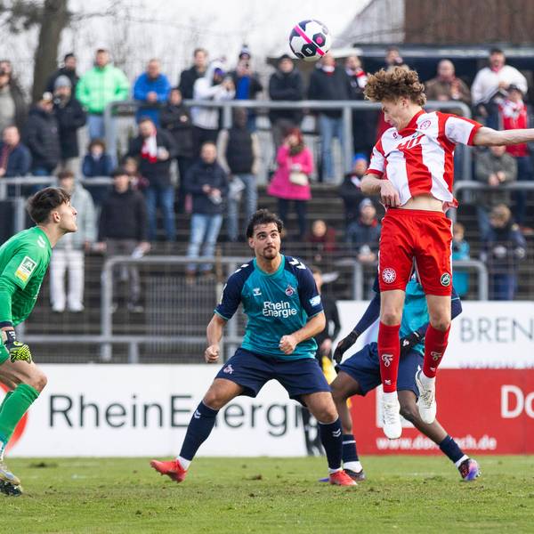 Regionalliga West: Fortuna Köln - 1. FC Köln U21, U 21 09.02.2024 Seymour Fünger Fortuna Köln, 5 mit einer Chance. Regionalliga West, Fortuna Köln - 1. FC Köln U21, 21. Spieltag, am 09.02.2024, Südstadion, Köln *** Regionalliga West Fortuna Köln 1 FC Köln U21, 09 02 2024 Seymour Fünger Fortuna Köln, 5 with a chance Regionalliga West, Fortuna Köln 1 FC Köln U21, 21 Matchday, on 09 02 2024, Südstadion, Cologne Copyright: xBEAUTIFULxSPORTS/Meuselx