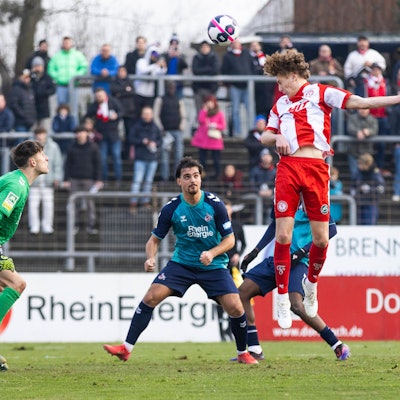 Regionalliga West: Fortuna Köln - 1. FC Köln U21, U 21 09.02.2024 Seymour Fünger Fortuna Köln, 5 mit einer Chance. Regionalliga West, Fortuna Köln - 1. FC Köln U21, 21. Spieltag, am 09.02.2024, Südstadion, Köln *** Regionalliga West Fortuna Köln 1 FC Köln U21, 09 02 2024 Seymour Fünger Fortuna Köln, 5 with a chance Regionalliga West, Fortuna Köln 1 FC Köln U21, 21 Matchday, on 09 02 2024, Südstadion, Cologne Copyright: xBEAUTIFULxSPORTS/Meuselx