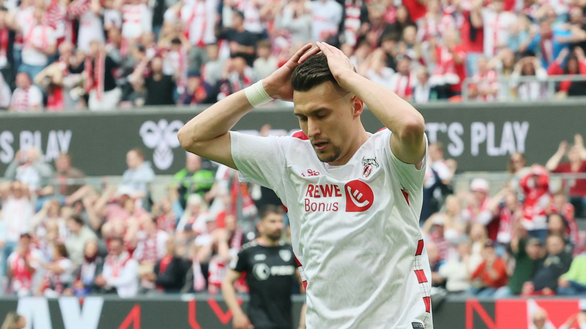 1. FC Köln vs. Preußen Münster, 30. Spieltag, 20.04.2025, 13.30 Uhr, Dejan Ljubicic (1. FC Köln), Bild: Herbert Bucco