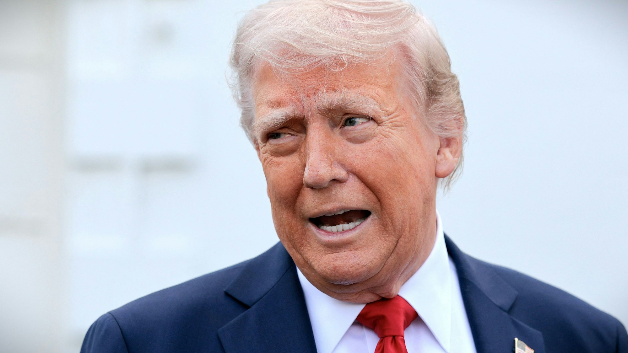 US-Präsident Donald Trump spricht von einem „Deal“ mit Russland. Moskau überzieht Kiew daraufhin mit heftigen Angriffen. (Archivbild)