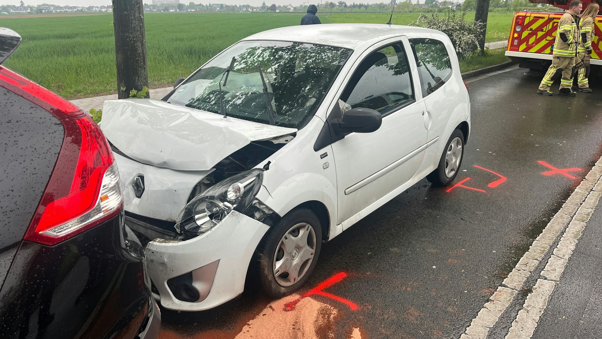 Auf der Rathausallee in Sankt Augustin ist es zu einem Unfall gekommen, der ein Verkehrschaos nach sich zog.