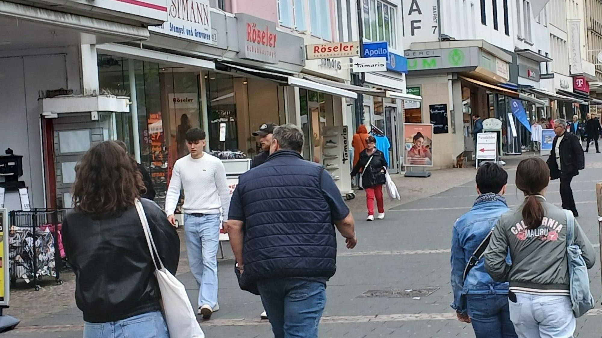 Der Einzelhandel ist unzufrieden. Hier Geschäfte am Siegburger Markt.