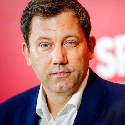 Lars Klingbeil spricht erstmals über seine schwere Erkrankung.